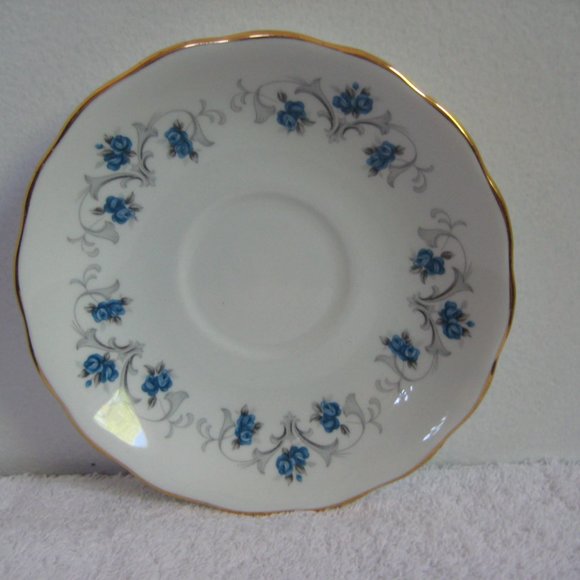 Vintage Colclough Ridgway Light Blue, Footed Tea Cup & Saucer - Picture 2 of 4